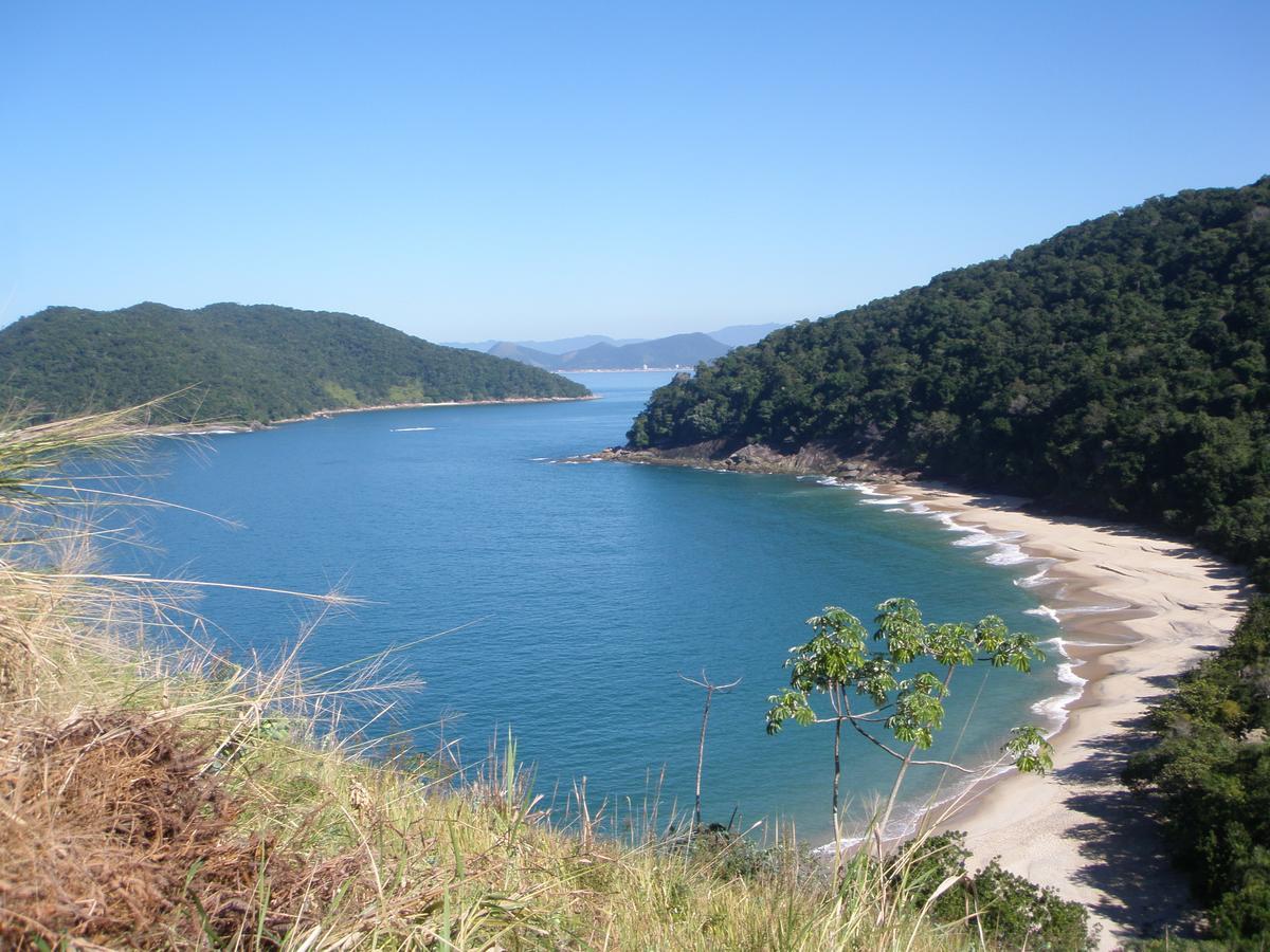 Paraiso Aconchegante Casa Espacosa E Muito Verde Карагуататуба Екстериор снимка
